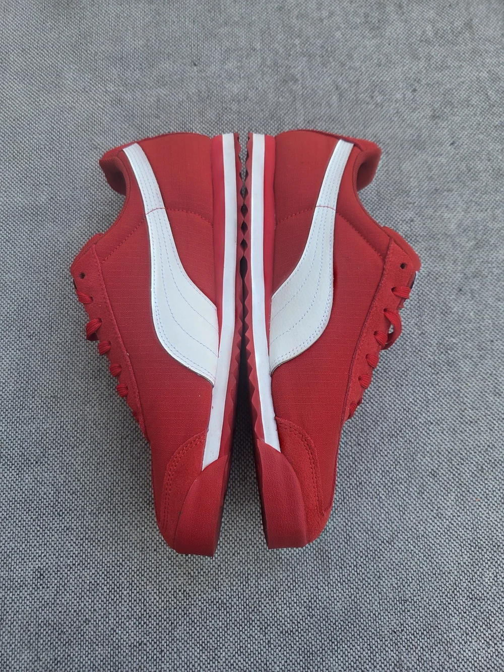 PUMA Roma Red White Suede Nylon Sneakers Men’s Size 10